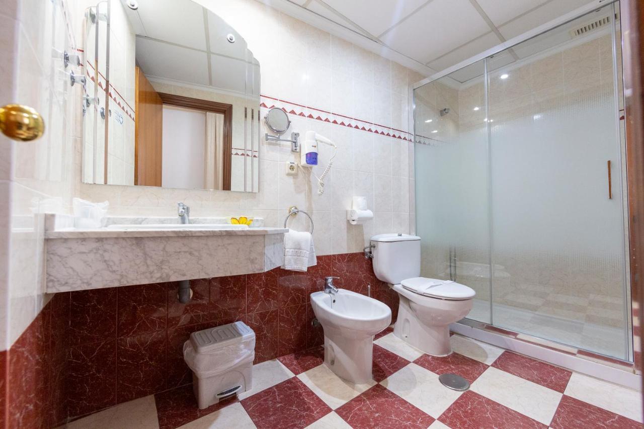 Double or Twin Room,1596863399:JPEG